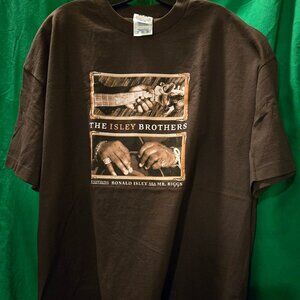 Vintage Unisex The Isley Brothers Crew Neck Brown T-Shirt 2XL New! Never Worn.